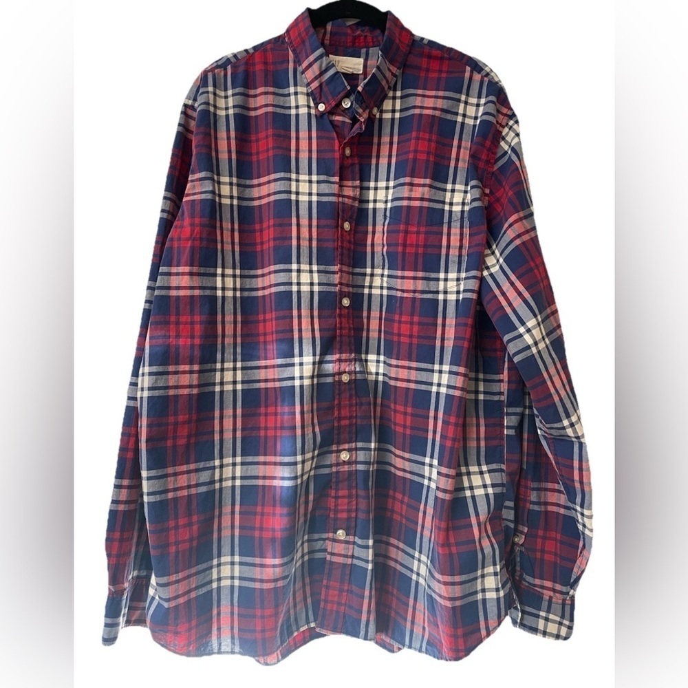 GAP Men’s Plaid Button Down Red Tartan Plaid Size XL preppy, workwear, holiday - Picture 2 of 8